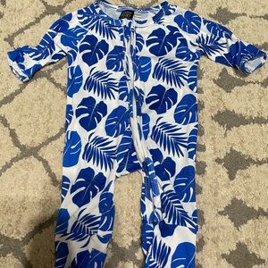 Modern Keiki bodysuit